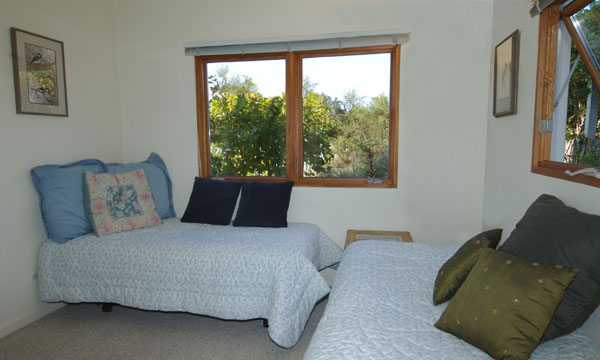 Seacliff Aptos cottage rental - bedroom