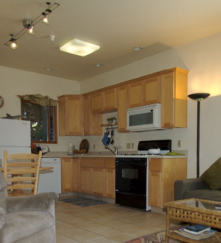 Seacliff Aptos cottage rental - kitchen